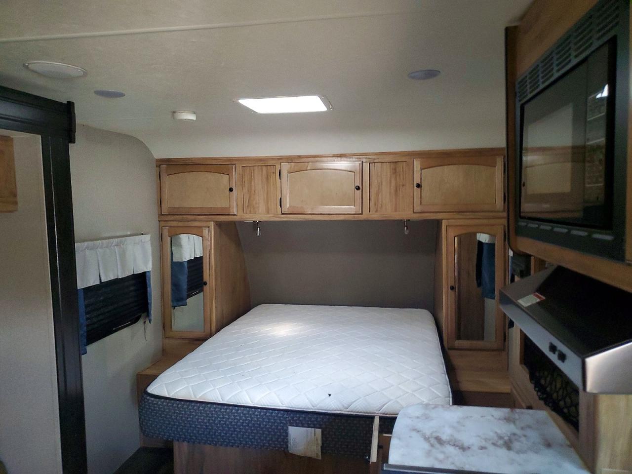 2018 FOREST Freedom ex VIN 5ZT2FEHB4JS032285 photo 6