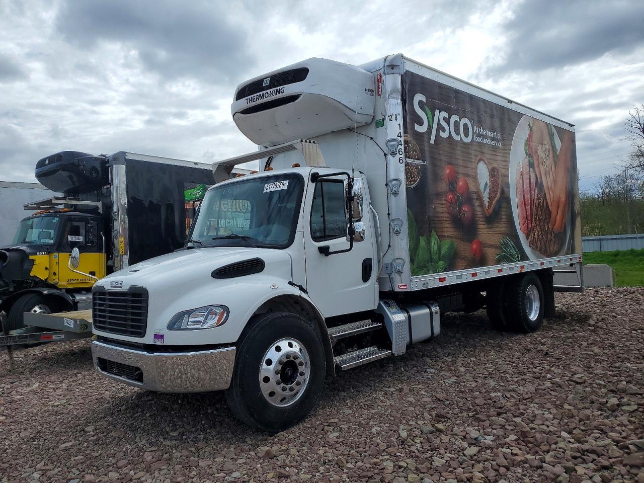 2023 FREIGHTLINER All other VIN 1FVACWFD1PHNS8834 photo 2