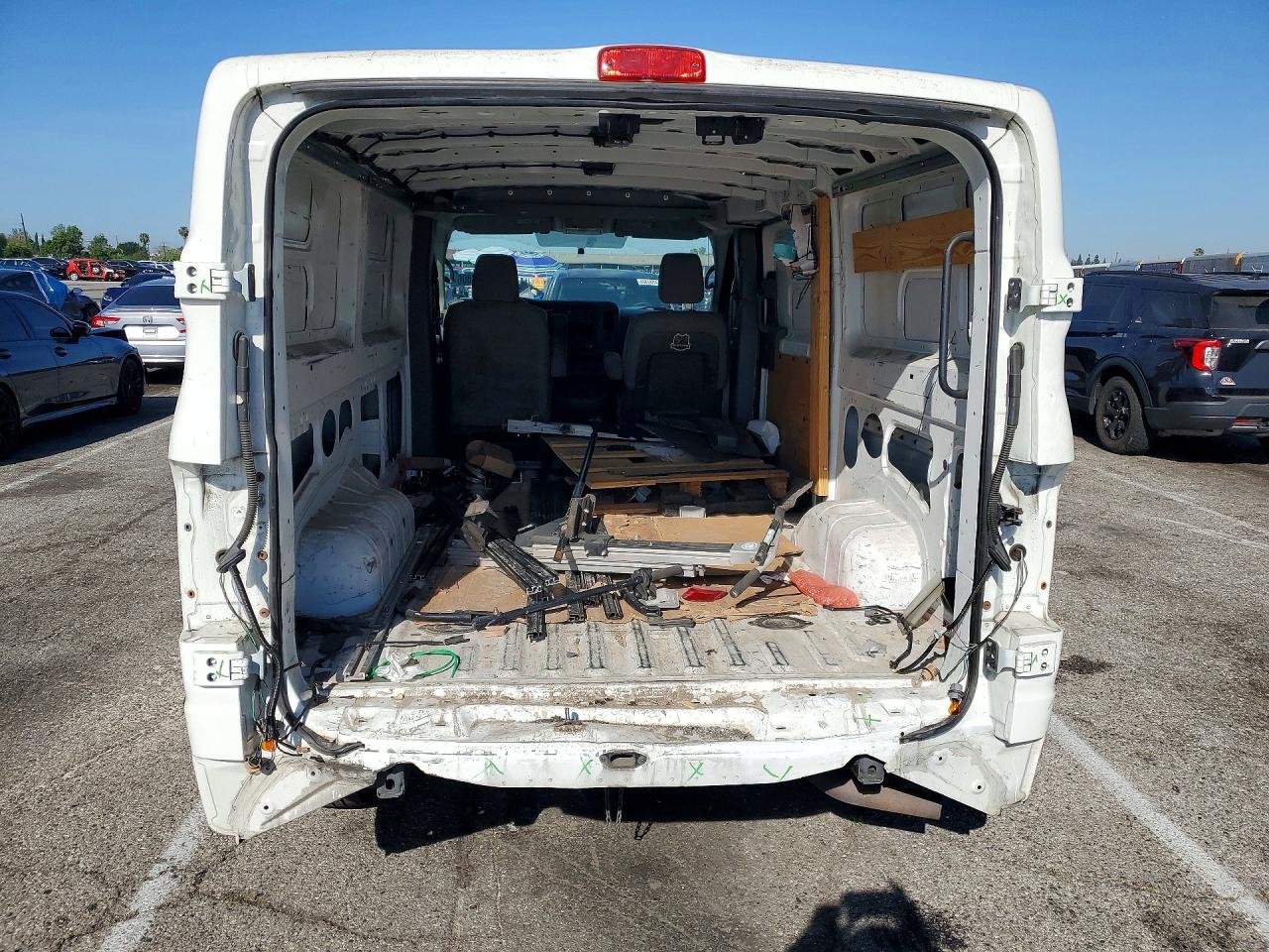 2021 NISSAN Nv 2500 hd VIN 1N6BF0KY4MN803619 photo 6