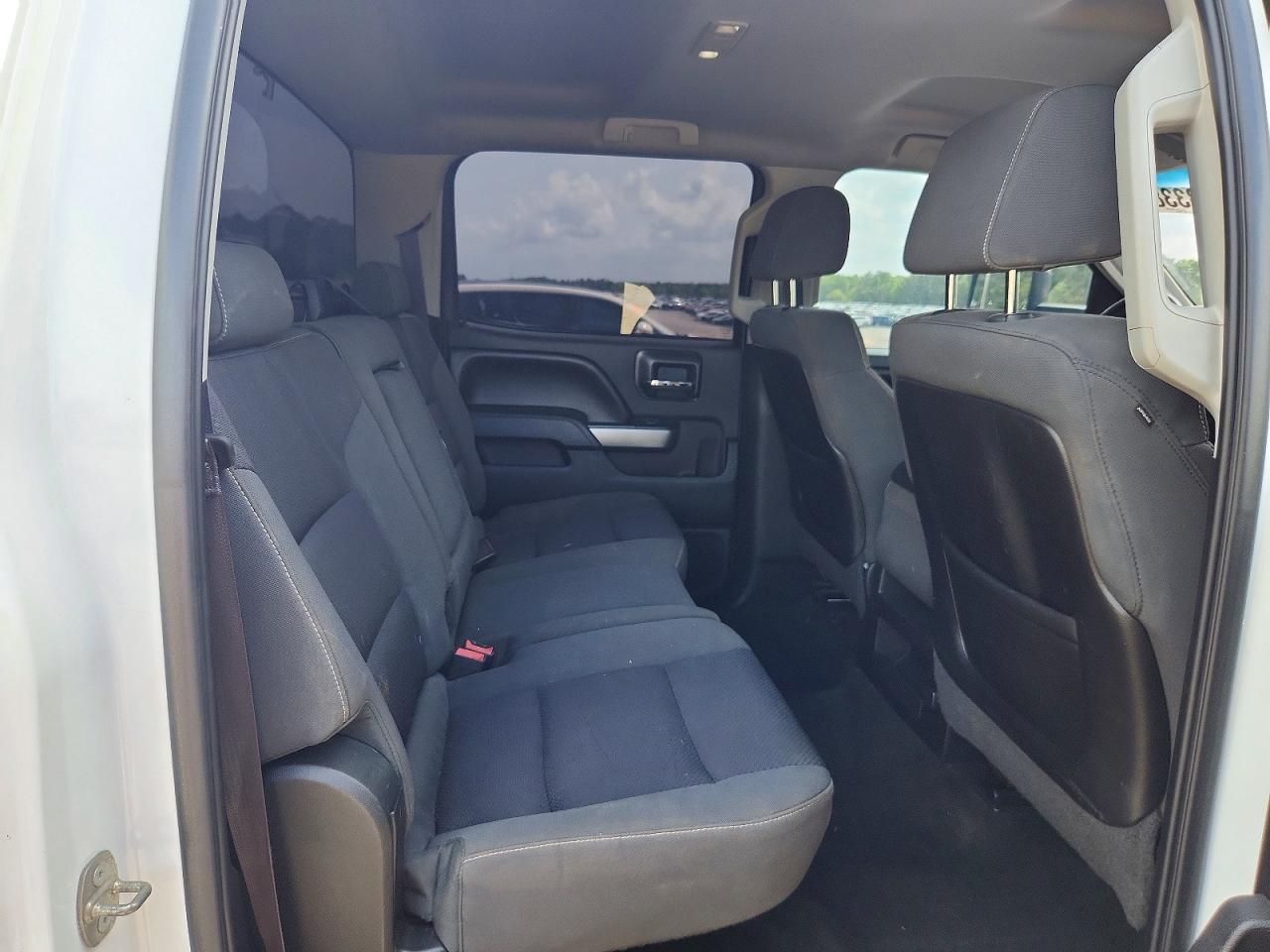 2015 Chevrolet Silverado VIN 1GC1KVE86FF565966 photo 10
