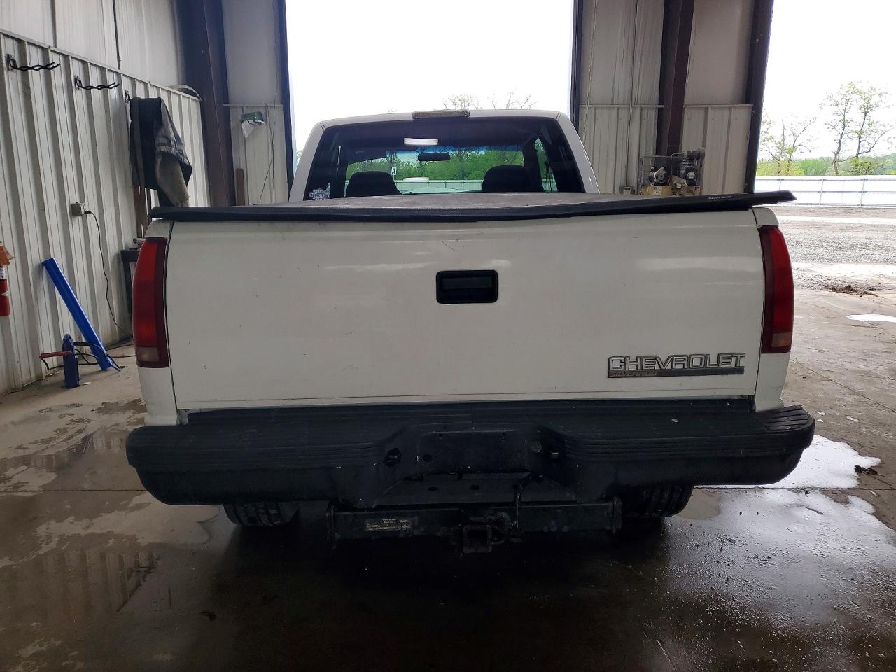 1998 CHEV Gmt VIN 2GCEK19RXW1247319 photo 6