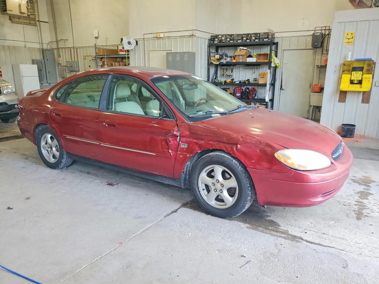 2002 Ford Taurus VIN 1FAHP56S22G282033 photo 4
