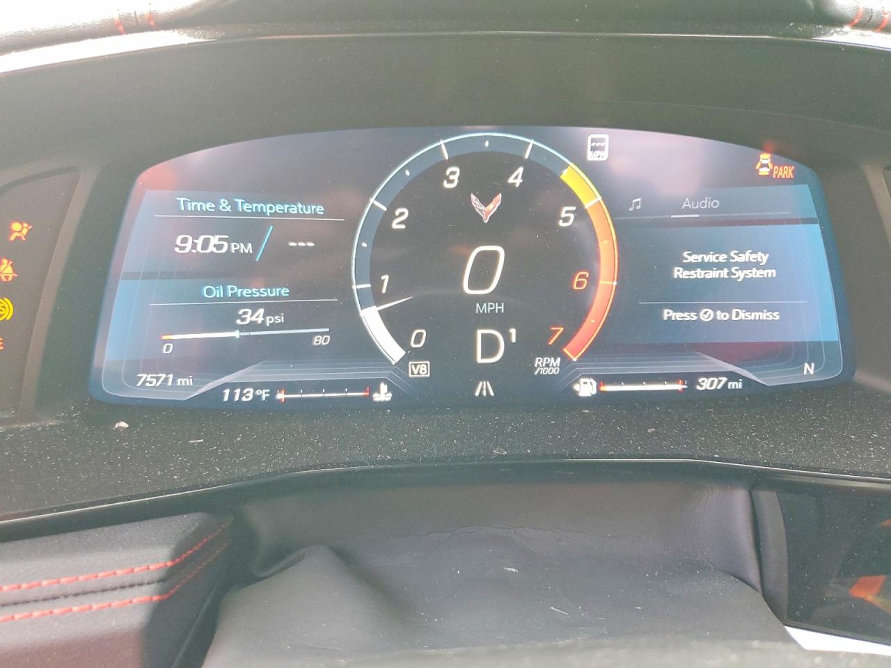 2021 Chevrolet Corvette VIN 1G1YB2D41M5120560 photo 9