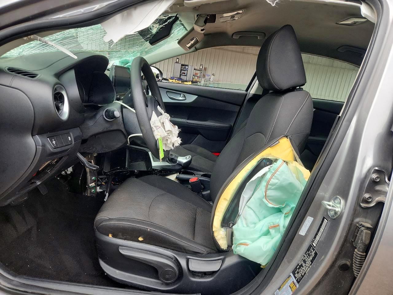 2024 Kia Forte lxs VIN 3KPF24AD8RE792528 photo 7