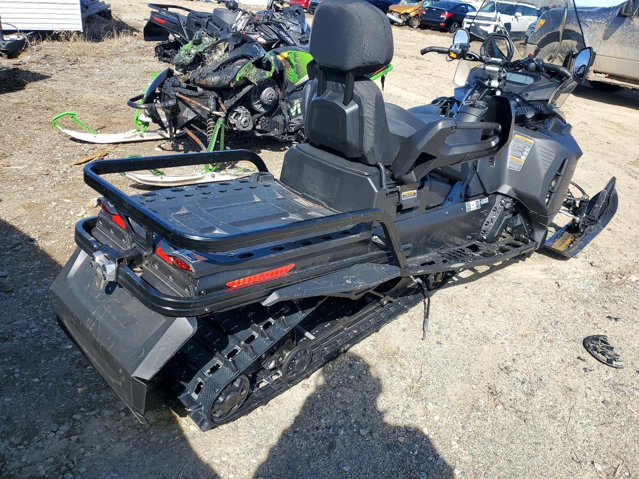 2025 SKI-DOO Expedition VIN 2BPSAFSA1SV000023 photo 4