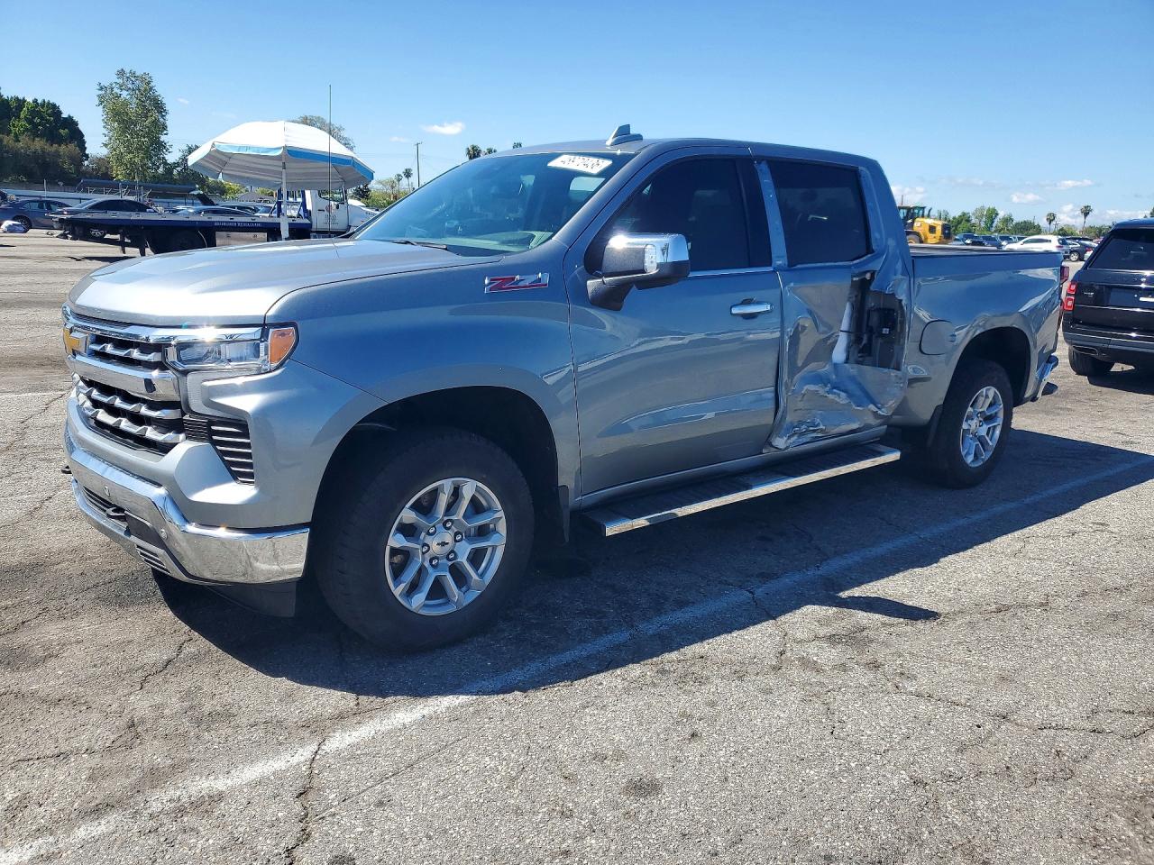 2025 Chevrolet All models VIN 2GCUKGED5S1213615 photo 1