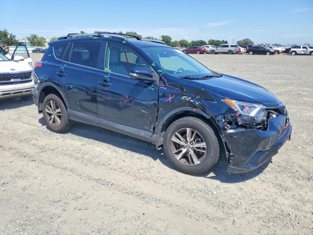 2017 Toyota Rav4 VIN 2T3WFREV4HW346304 photo 4