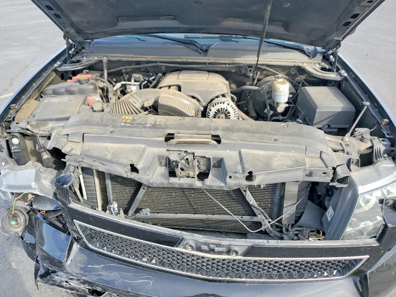 2014 Chevrolet Tahoe VIN 1GNSCBE02ER248149 photo 12