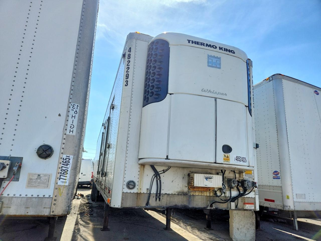 2015 UTILITY All models VIN 1UYVS2482FM409003 photo 1