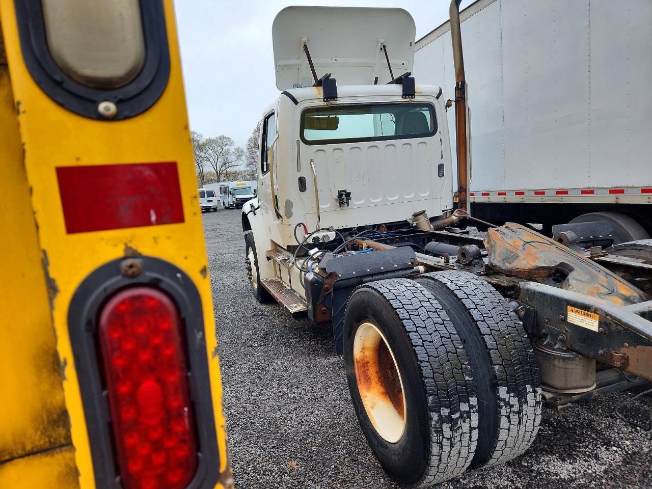2016 FREIGHTLINER All other VIN 1FUBCYDT7GHHA4363 photo 3