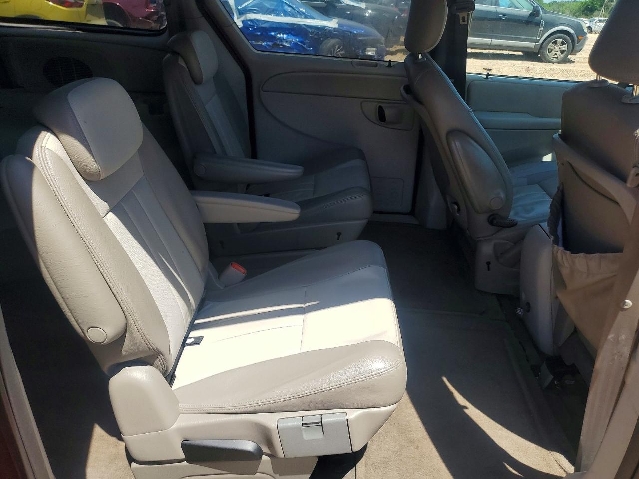 2005 Dodge Caravan VIN 2D4GP44L25R345410 photo 11