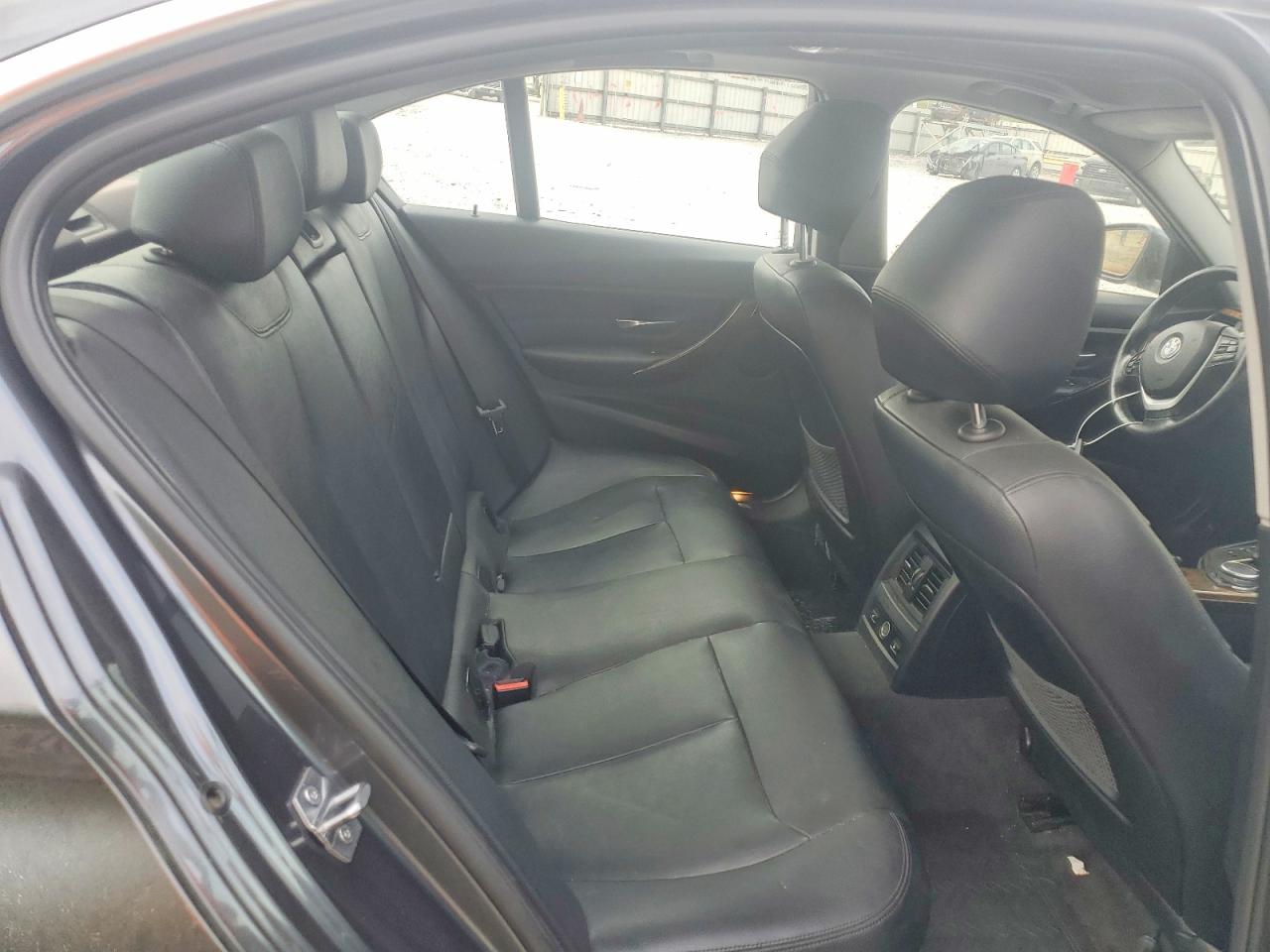2015 BMW 3 series VIN WBA3B9C57FP705300 photo 10