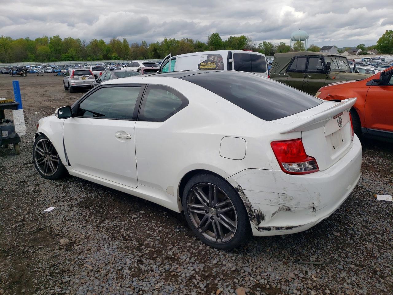 2012 Scion Tc VIN JTKJF5C72C3032016 photo 2