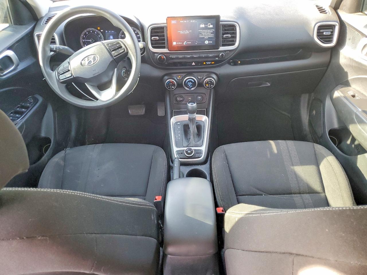 2020 Hyundai Venue VIN KMHRC8A36LU045166 photo 8