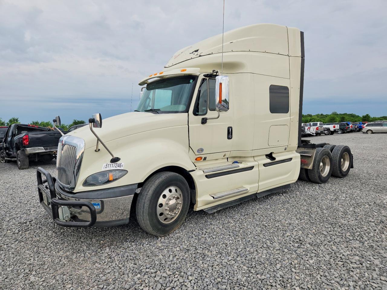 2017 International All other VIN 3HSDJAPR6HN636747 photo 1