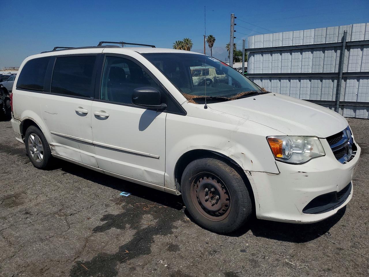 2011 DODGE Caravan VIN 2D4RN4DG4BR757406 photo 4