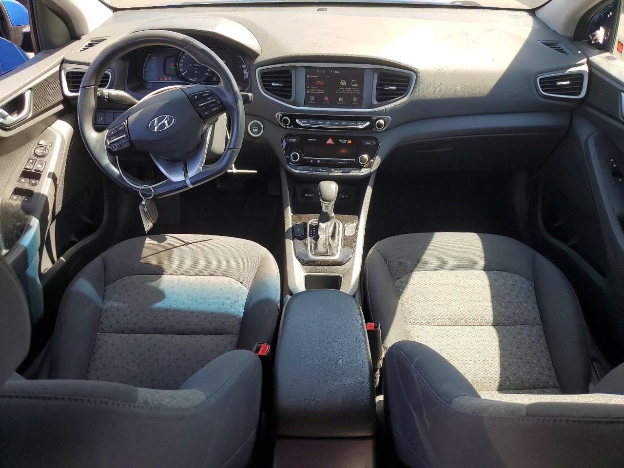 2017 Hyundai Ioniq VIN KMHC75LC1HU048229 photo 8