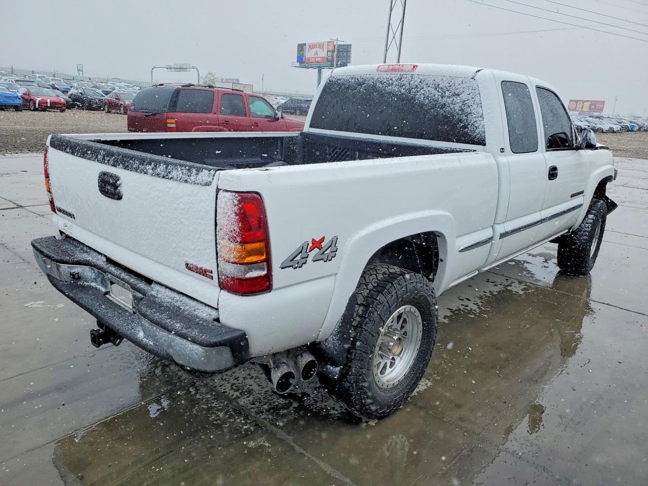 2001 GMC SIERRA VIN 1GTHK29U11Z286078 photo 3