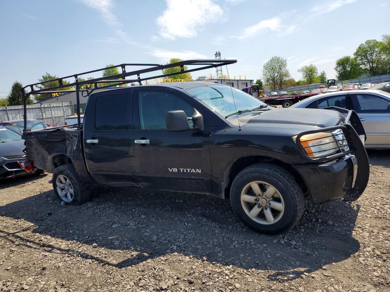 2011 Nissan TITAN VIN 1N6AA0ECXBN310051 photo 4