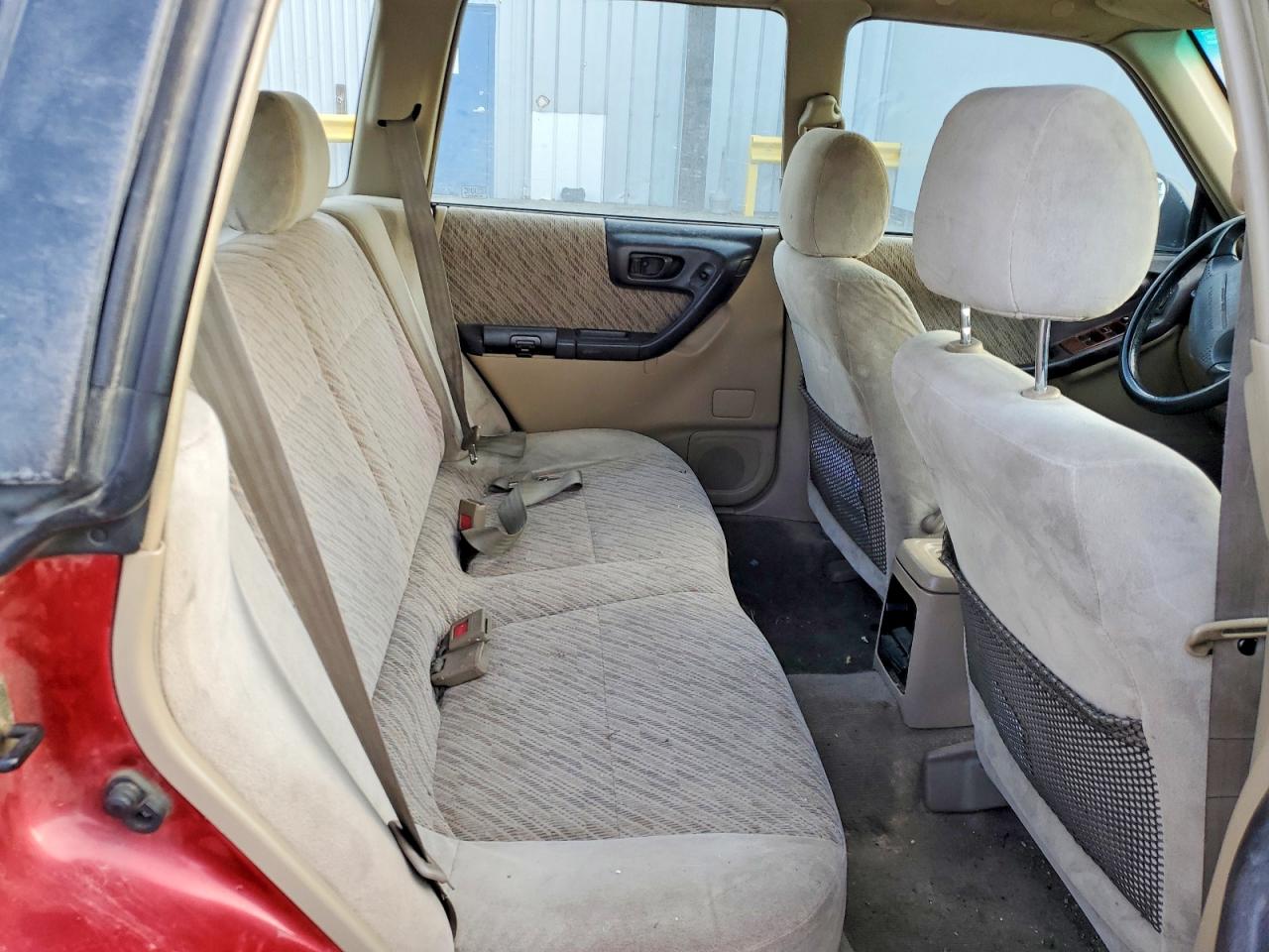 1998 Subaru Forester VIN JF1SF6551WH702410 photo 10