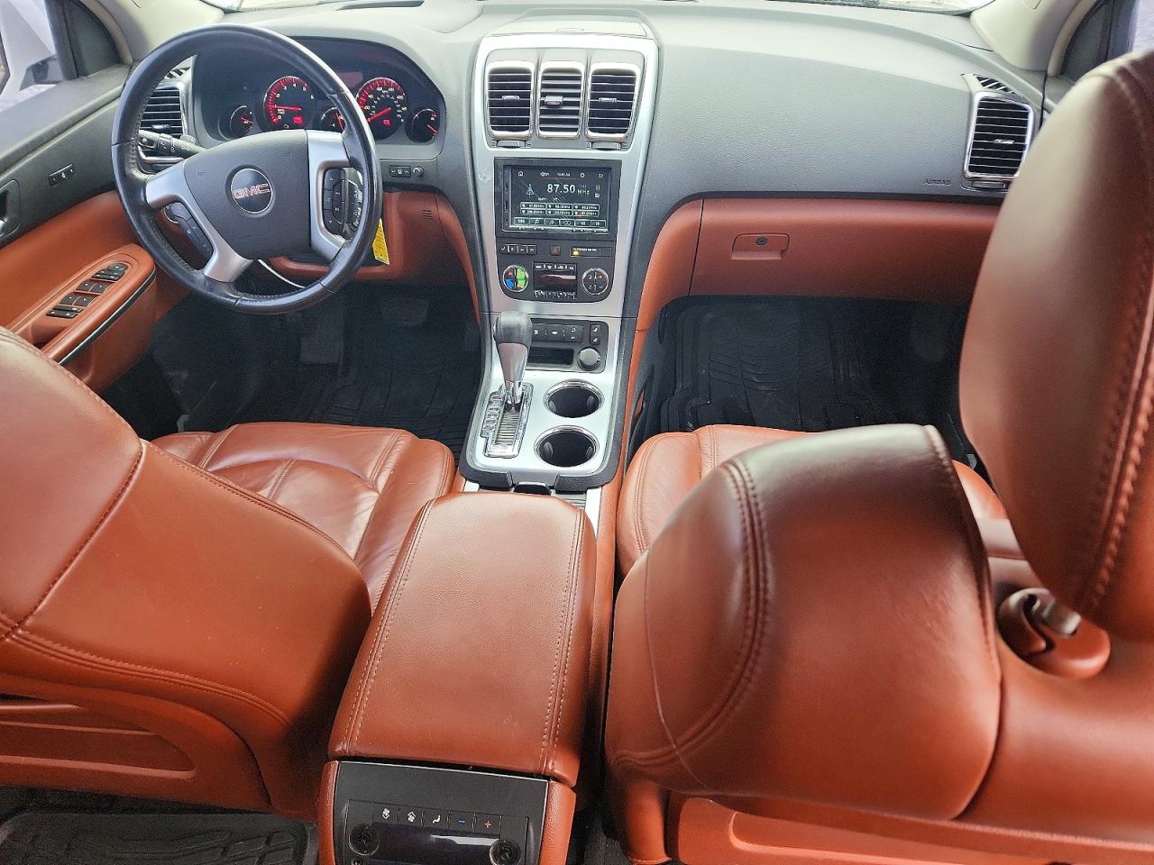 2007 GMC Acadia VIN 1GKEV33767J172155 photo 8