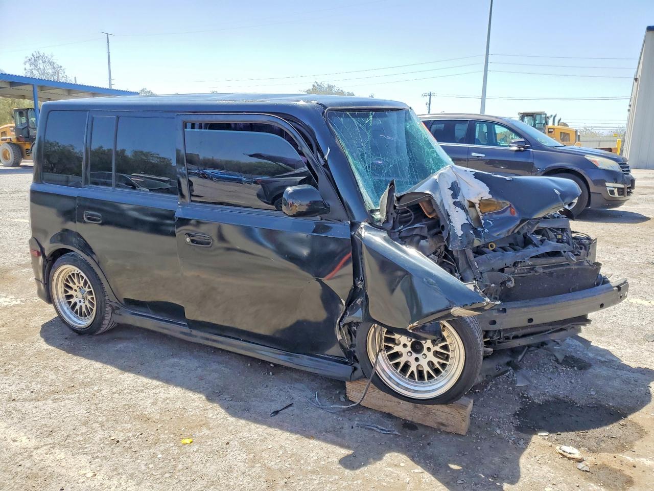 2006 Toyota Scion VIN JTLKT324864095401 photo 4