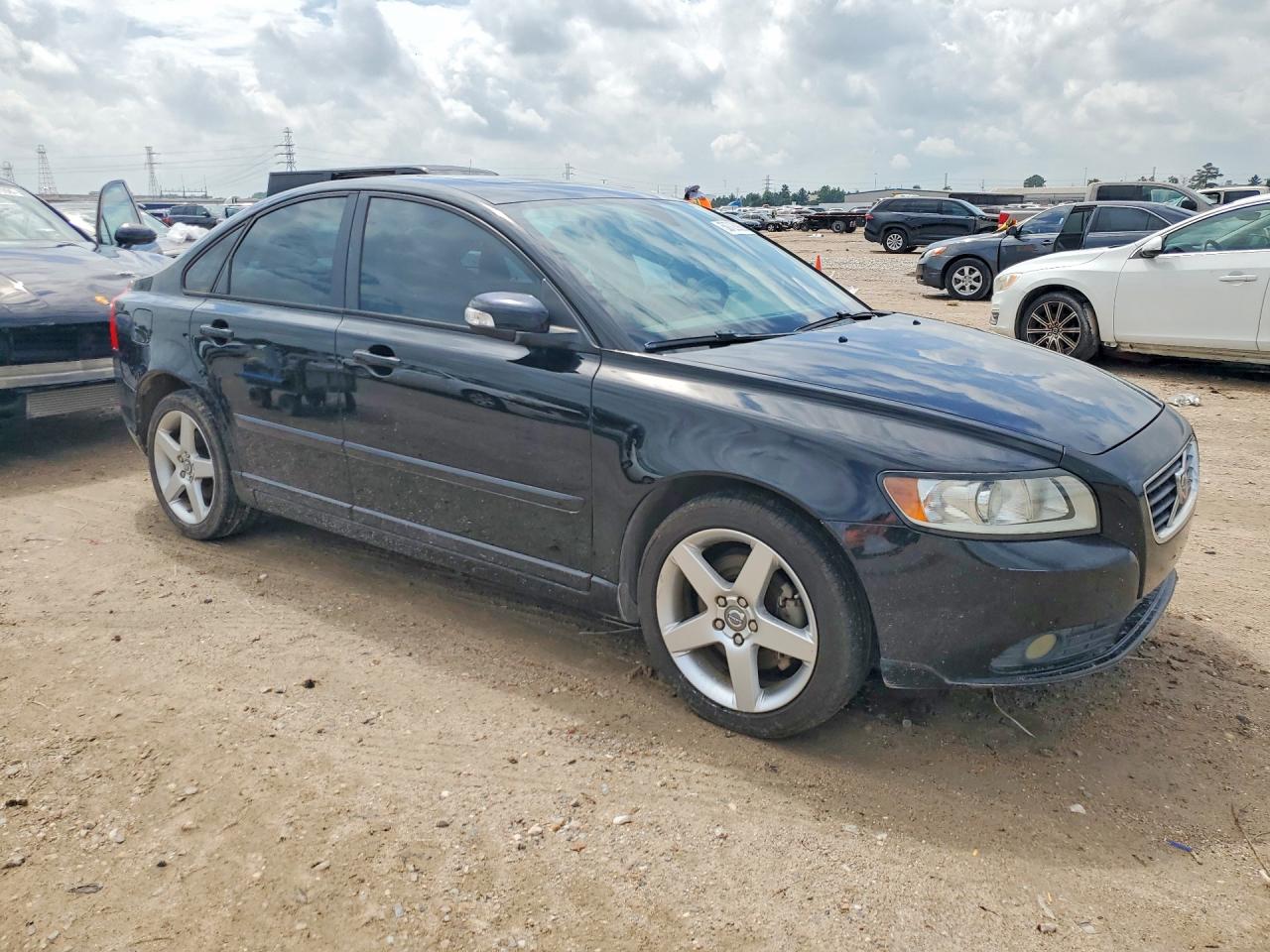 2008 Volvo S40 VIN YV1MS382882378287 photo 4
