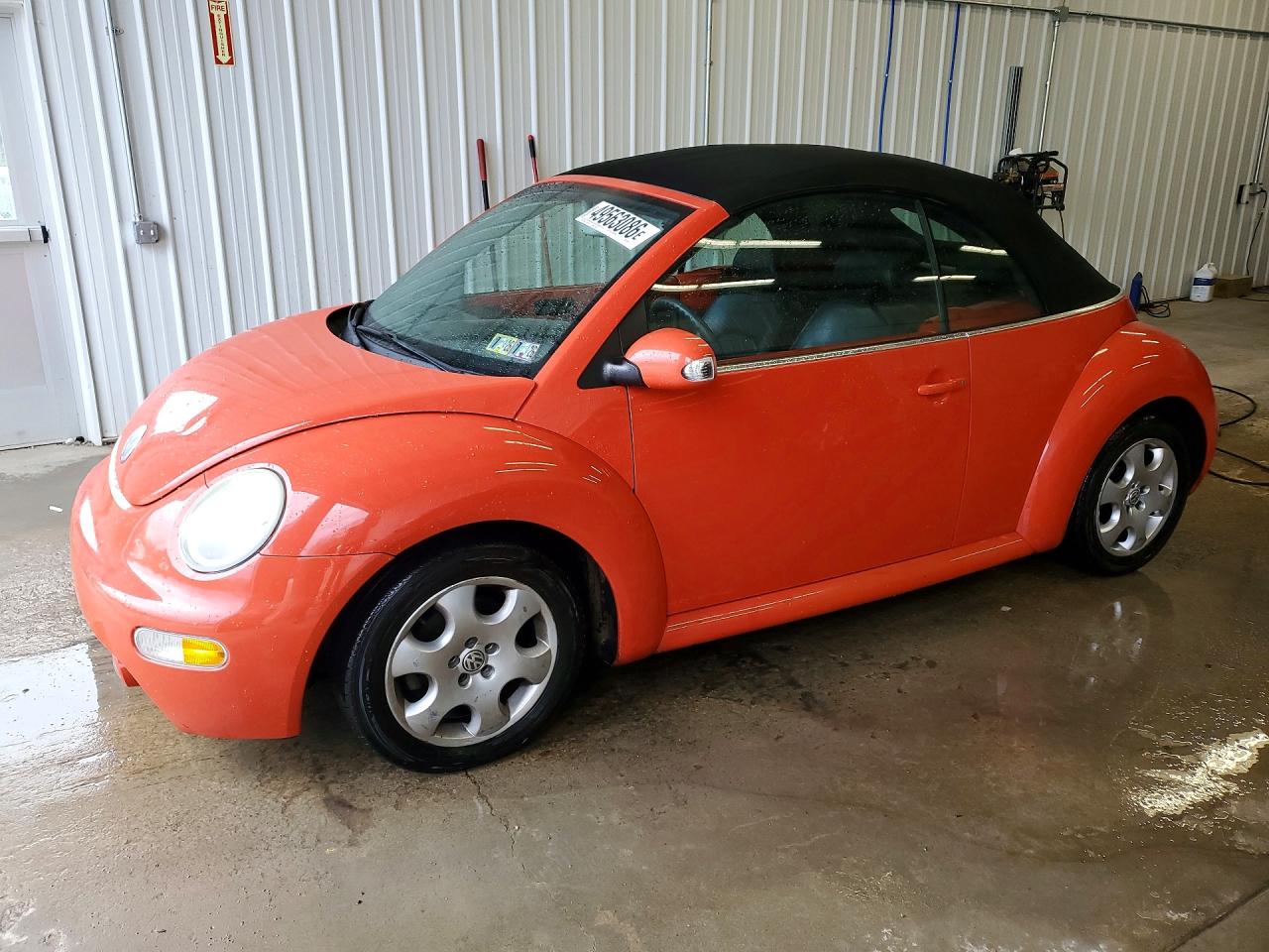 2003 VOLKSWAGEN Beetle VIN 3VWCK21Y43M318077 photo 1