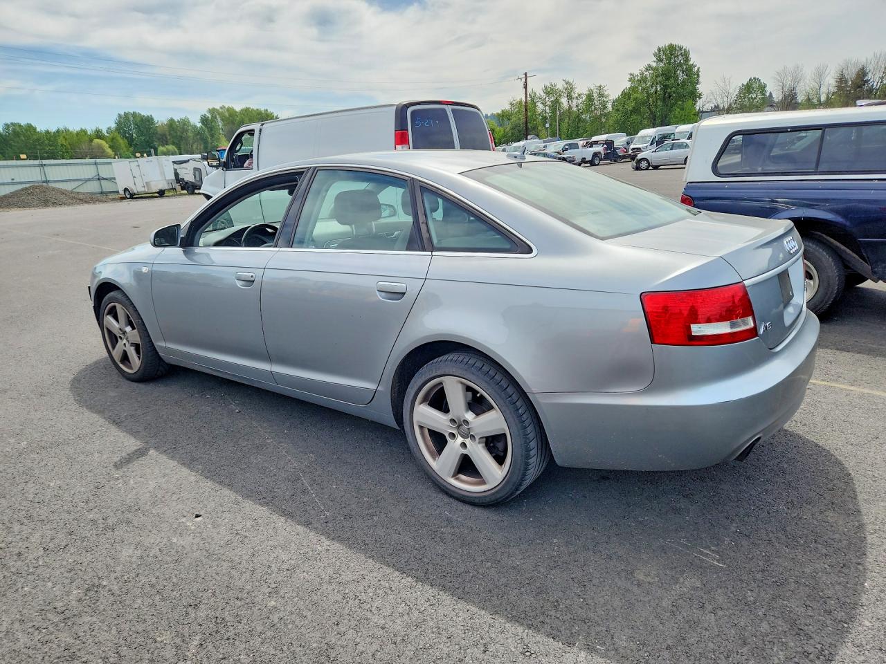 2008 Audi A6 VIN WAUDH74FX8N122863 photo 2
