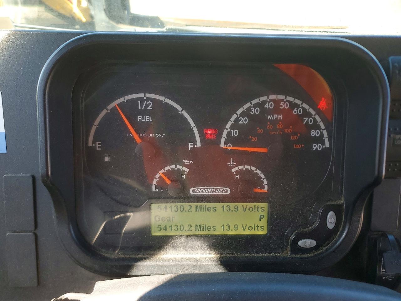 2021 FREIGHTLINER All other VIN 4UZAC2EA2MCMN0211 photo 9