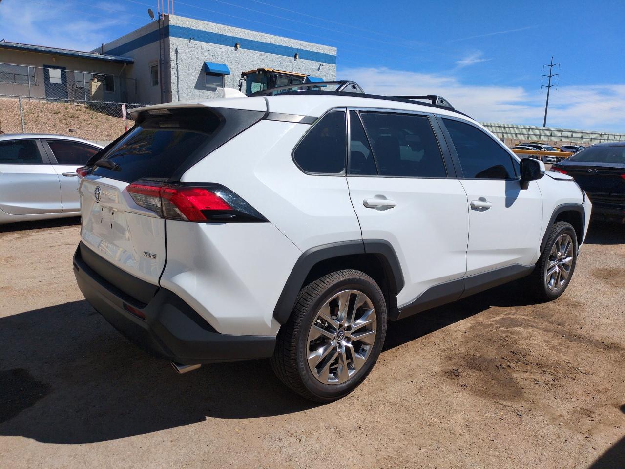 2020 Toyota Rav4 VIN 2T3C1RFV1LW068468 photo 3