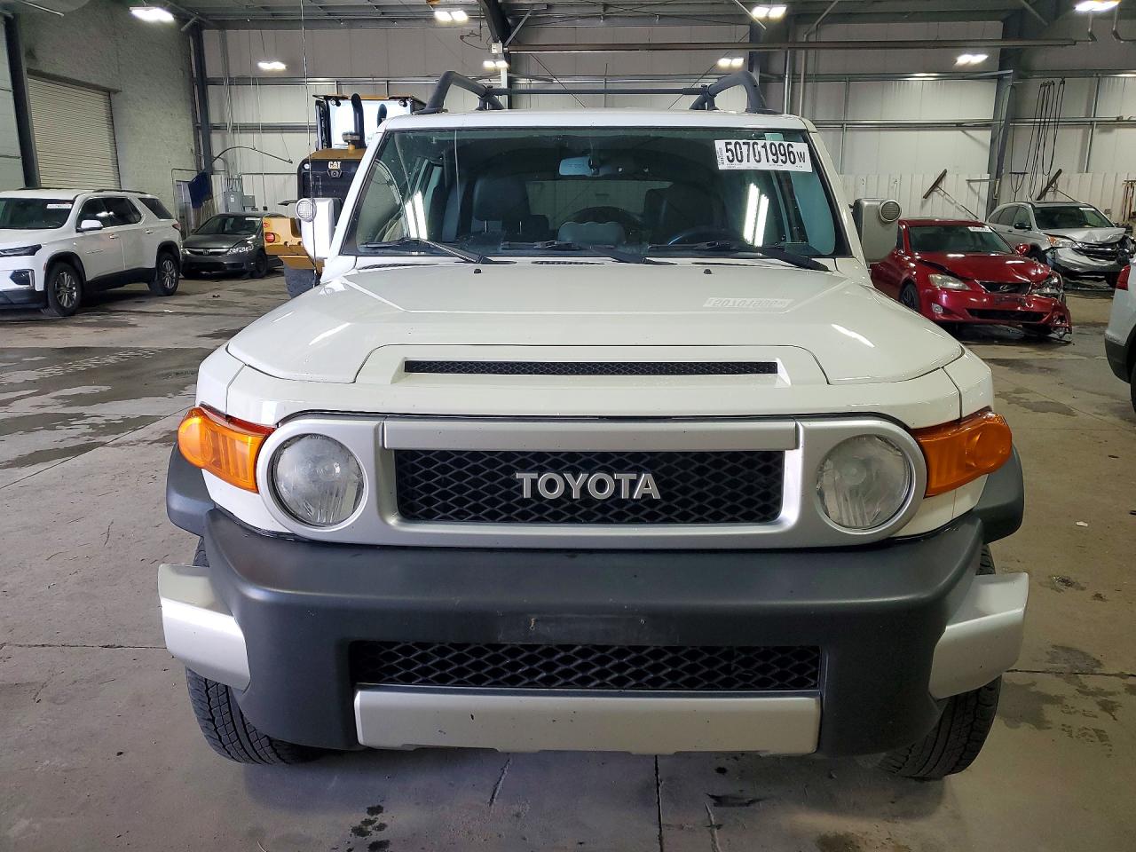2013 Toyota Fj cruiser VIN JTEBU4BF1DK167530 photo 5