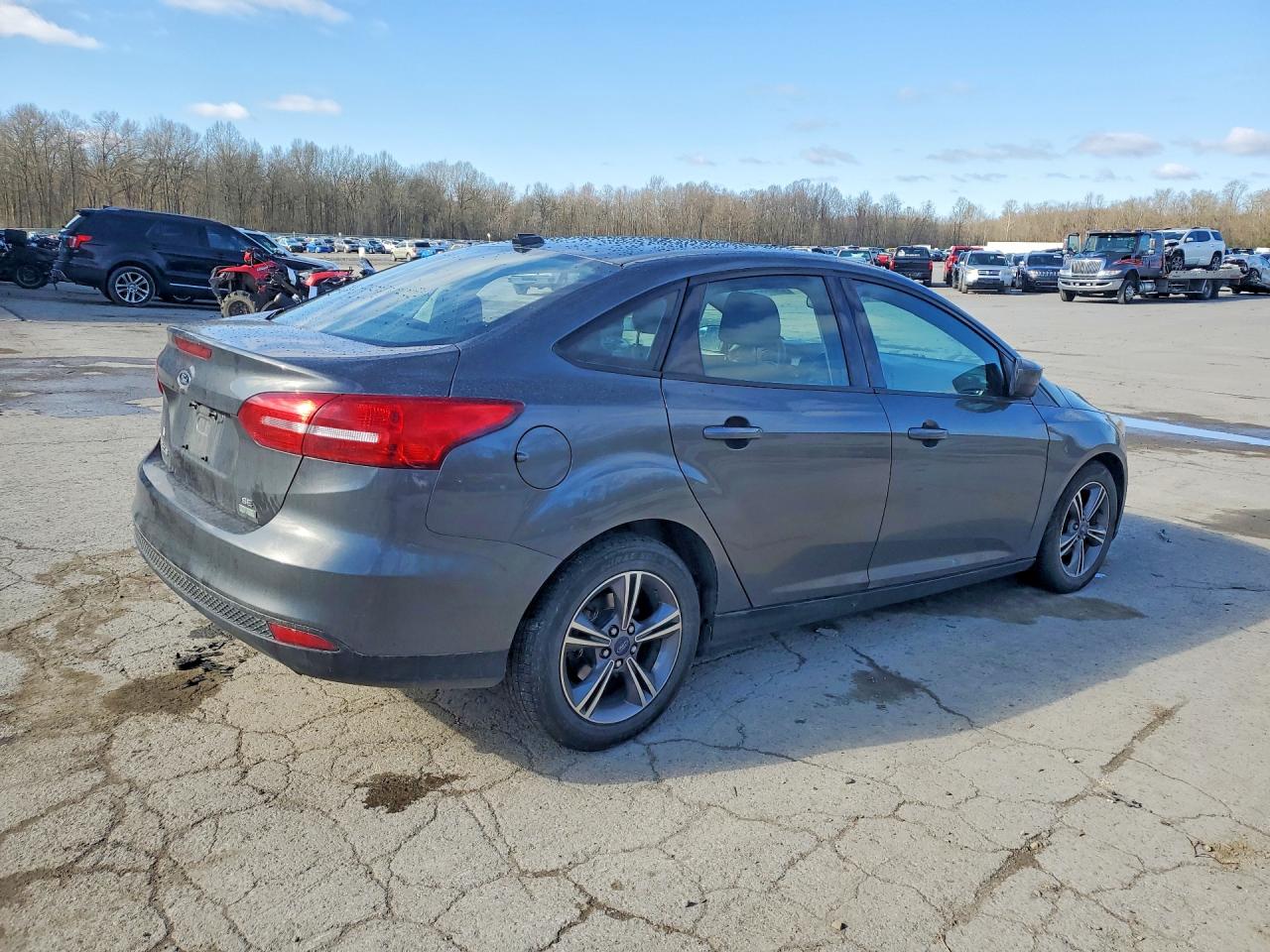 2018 Ford All models VIN 1FADP3FE9JL221782 photo 3