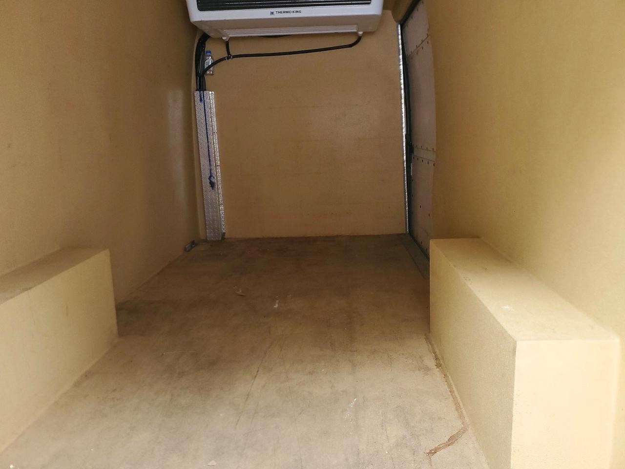 2017 RAM Promaster VIN 3C6URVJG7HE520058 photo 10