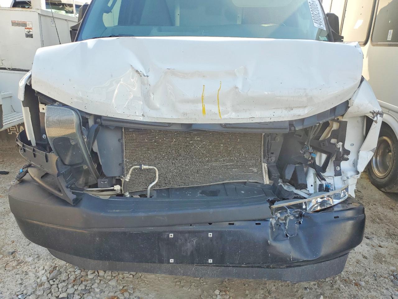 2021 Chevrolet Express VIN 1HA3GSC7XMN007569 photo 9