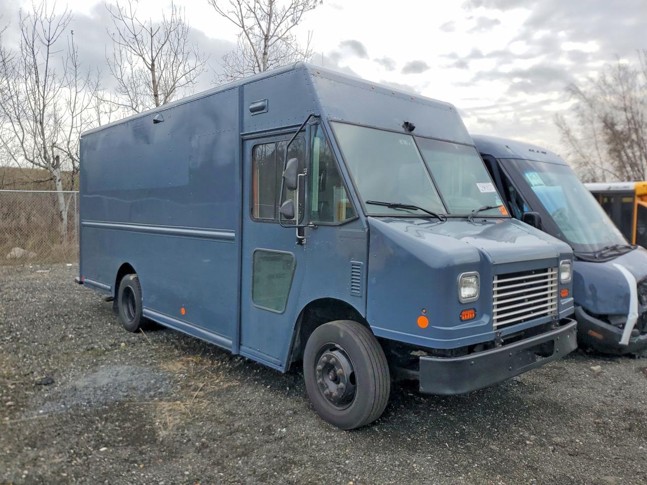 2021 FREIGHTLINER All other VIN 4UZAC2EA2MCMN0211 photo 4