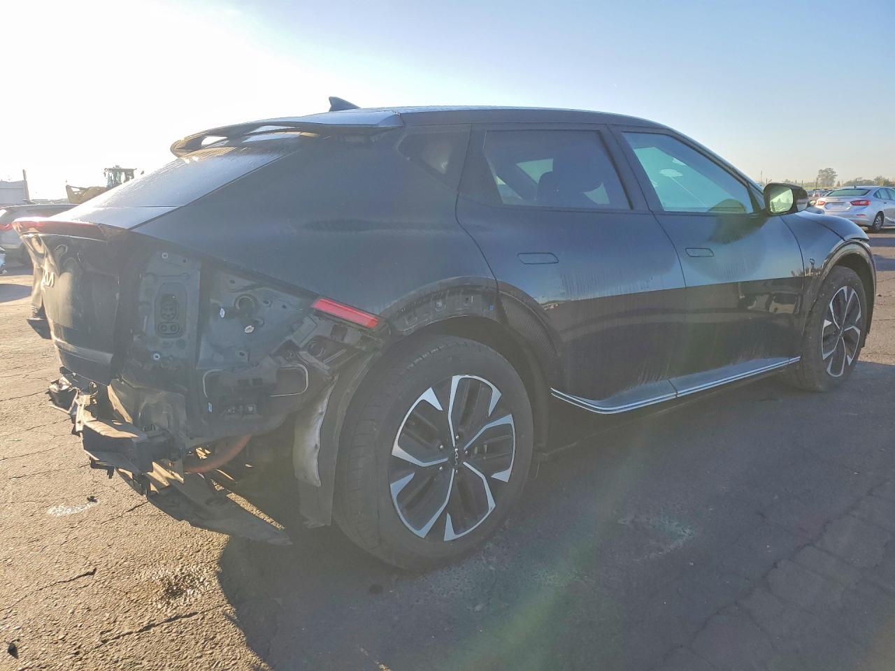 2024 Kia Ev6 light VIN KNDC3DLCXR5163045 photo 3