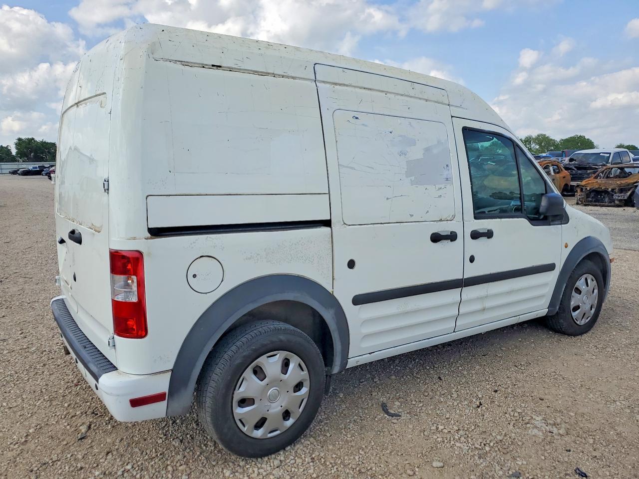 2013 Ford Transit VIN NM0LS7BN3DT146998 photo 3