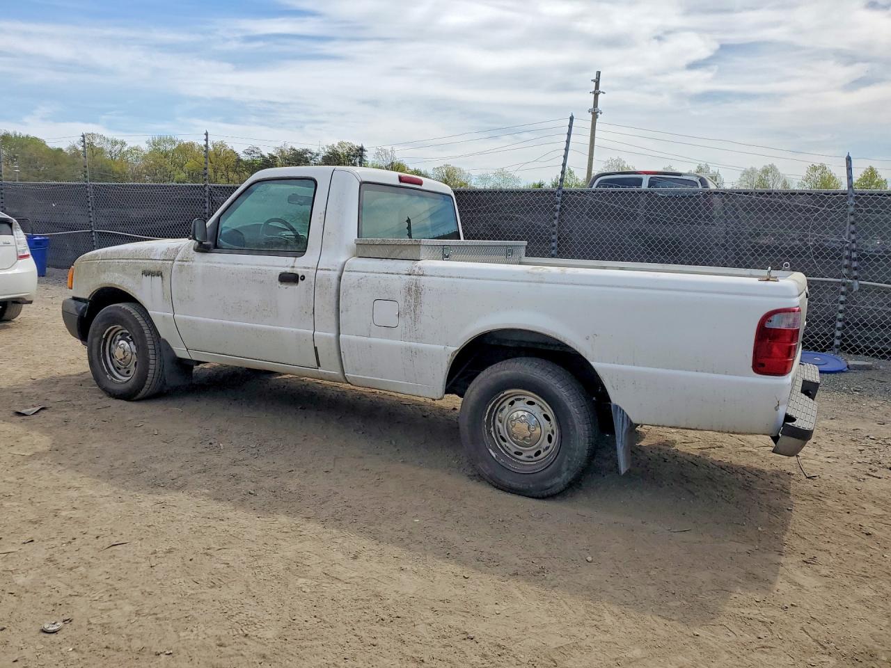 2002 FORD Ranger VIN 1FTYR10U42TA69955 photo 2