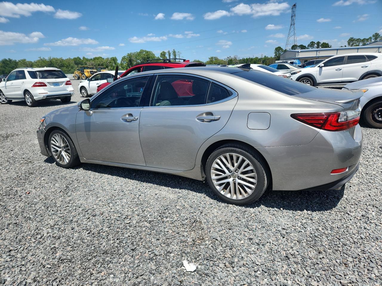 2017 Lexus ES350 VIN 58ABK1GG0HU048067 photo 2