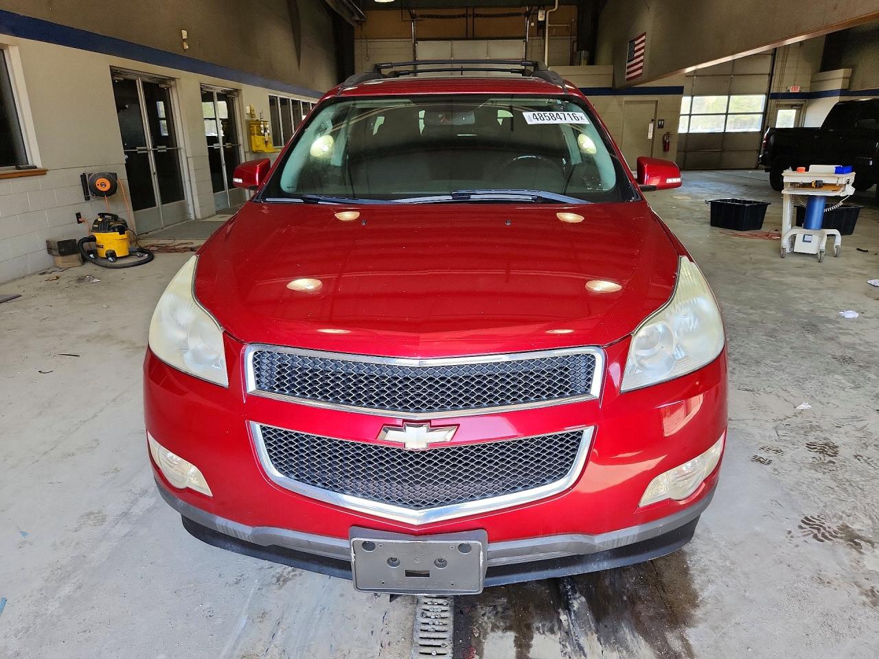 2012 Chevrolet Traverse VIN 1GNKVGED0CJ124824 photo 5
