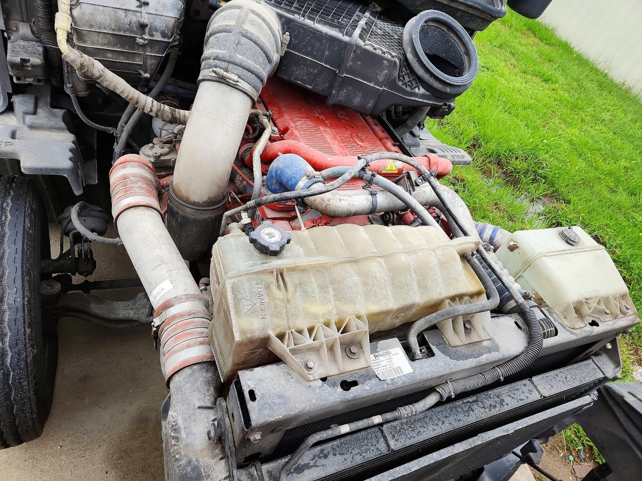 2019 KENWORTH All other VIN 1XKYD49X3KJ256570 photo 7