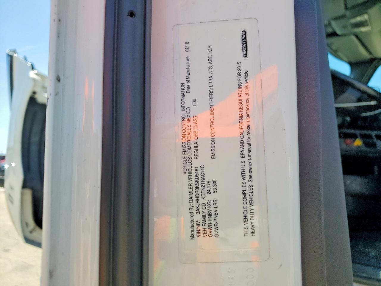 2019 FREIGHTLINER All other VIN 3AKJHHDR0KSKD5481 photo 9