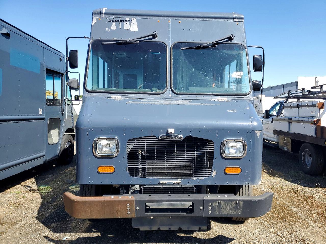2020 FREIGLINER All other VIN 4UZAC2EA8LCLZ7125 photo 5