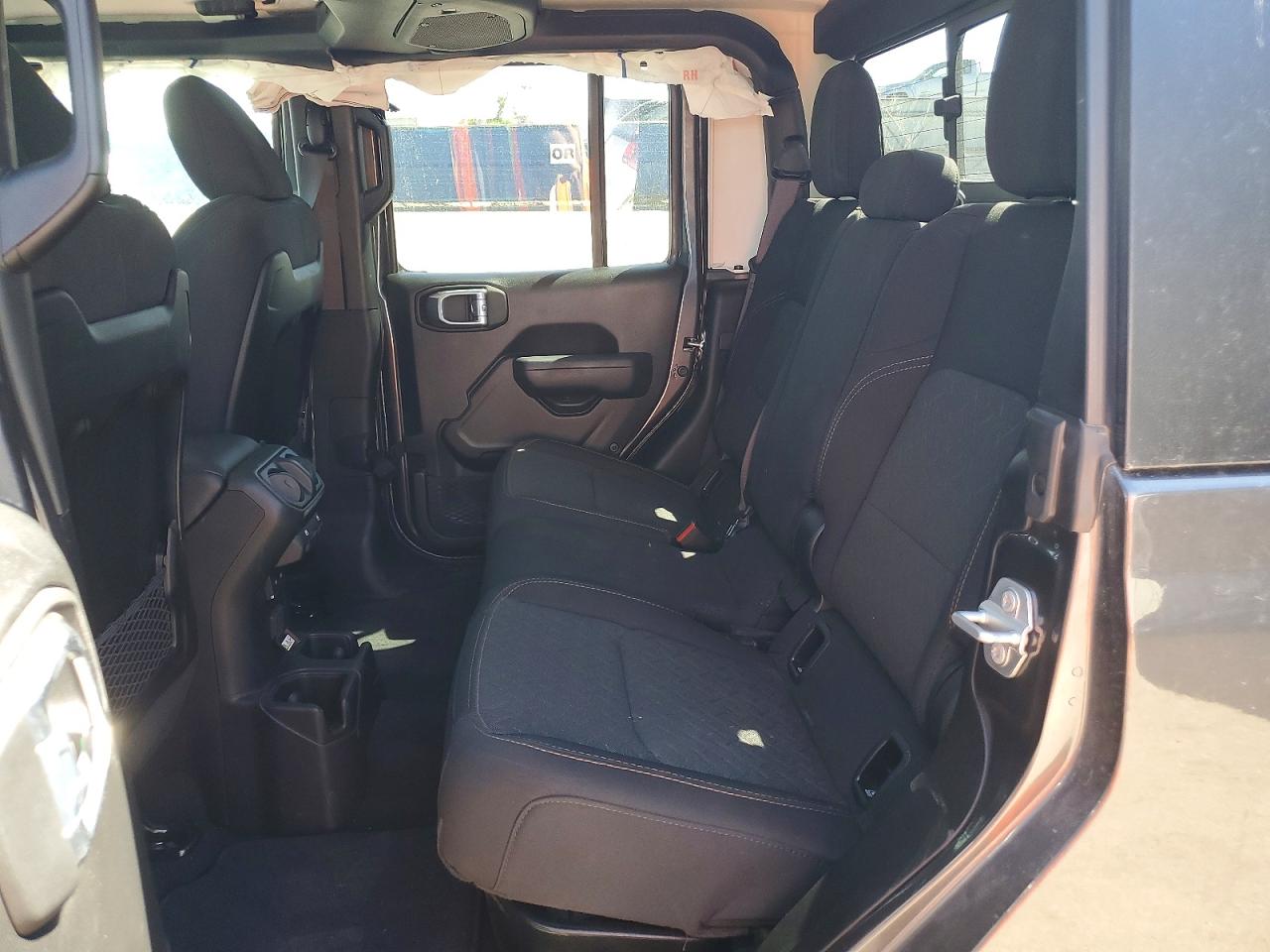 2025 Jeep Gladiator VIN 1C6RJTEG9SL506852 photo 10