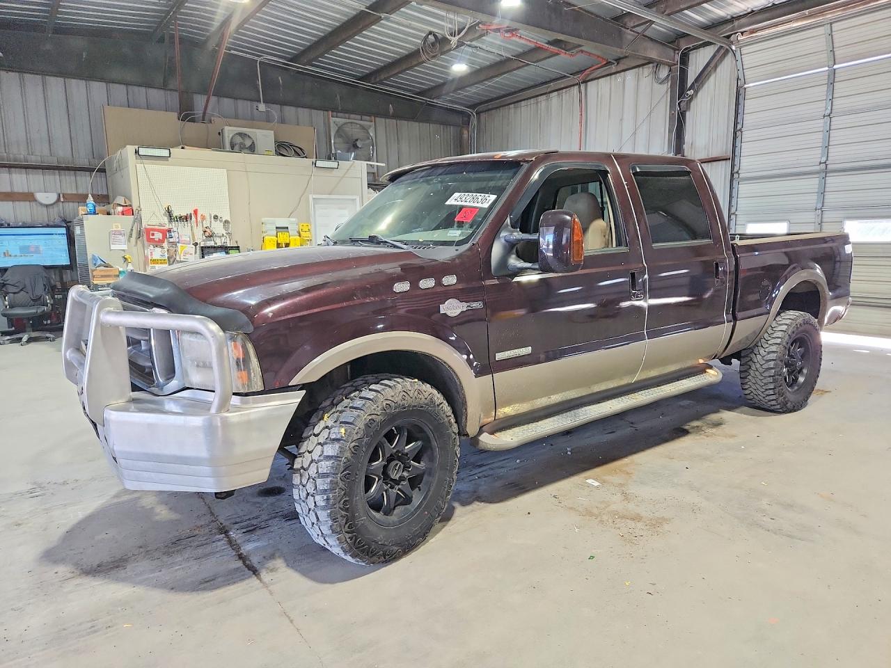 2004 Ford F350 VIN 1FTSW31P44EA40742 photo 1