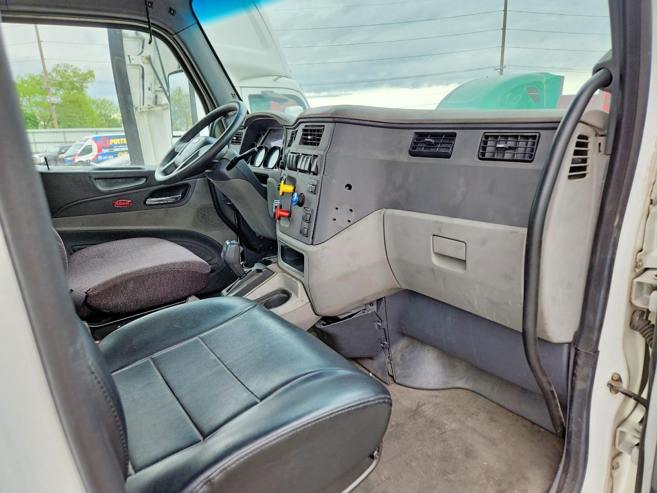 2016 PETERBILT All other VIN 1XPBA48X5GD354421 photo 5
