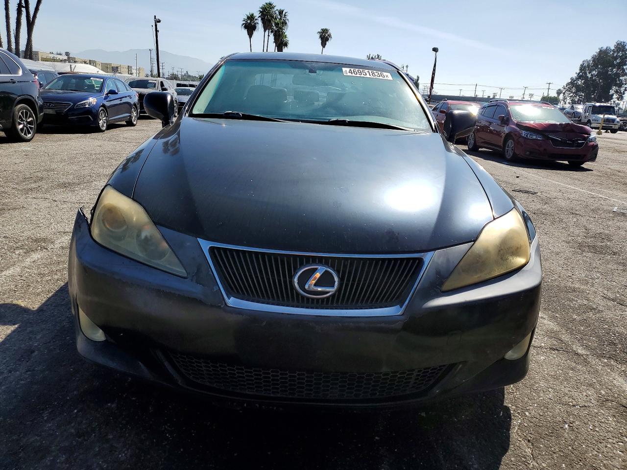 2007 Lexus Is VIN JTHBK262X75032523 photo 5
