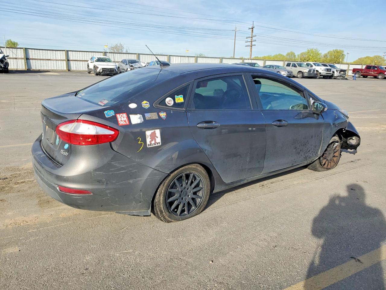 2019 Ford Fiesta VIN 3FADP4BJ4KM163783 photo 3