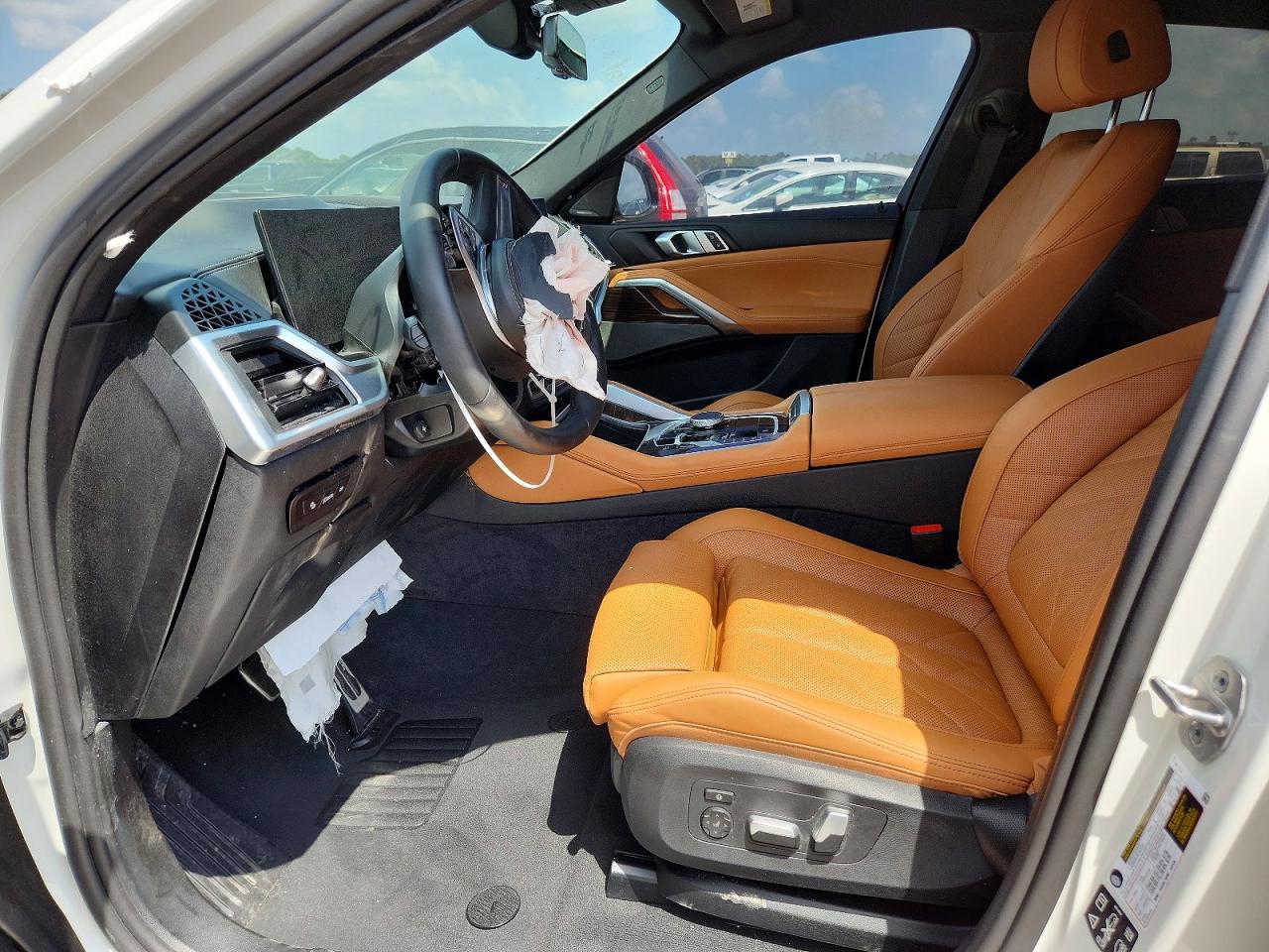 2026 BMW X6 VIN 5UX33EX08T9277372 photo 7